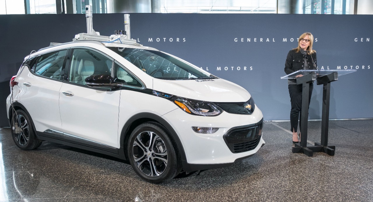 Autovehicul GM autonom modificat pentru testare