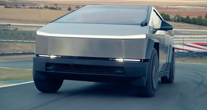 Tesla a fabricat 1.000 de Cybertrucks intr-o saptamana