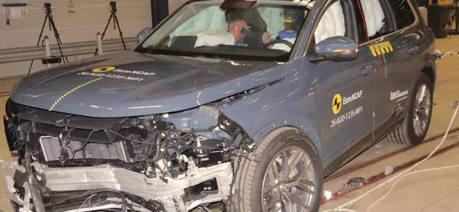 Audi Q7 primește 100% în testul Euro NCAP pentru siguranță post-accident