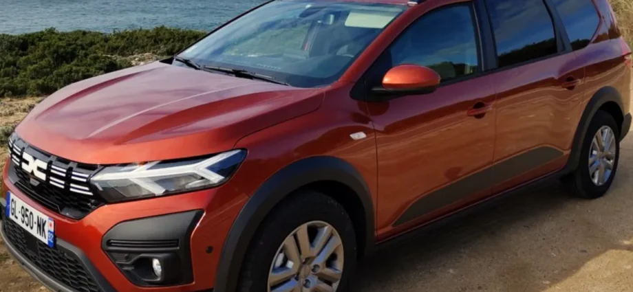 Dacia Jogger este singurul model cu două premii în clasamentul Auto Express