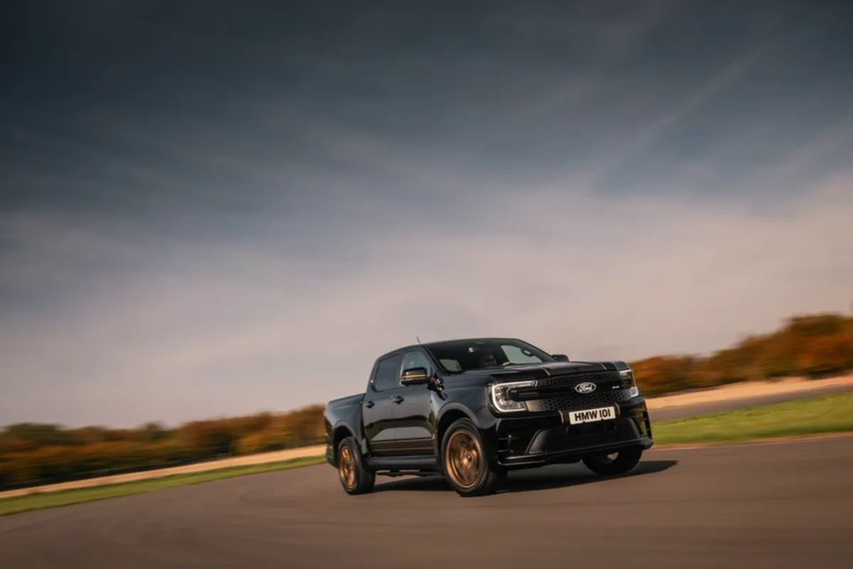 Ford Ranger Champion Edition: plug-in hybrid sau diesel? Un război de stil și putere