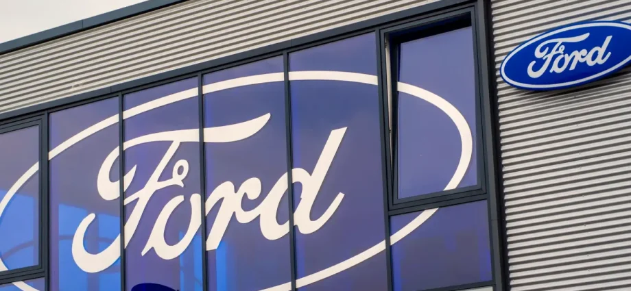 Ford recheamă 102.159 vehicule din seria F din cauza vitezometrului