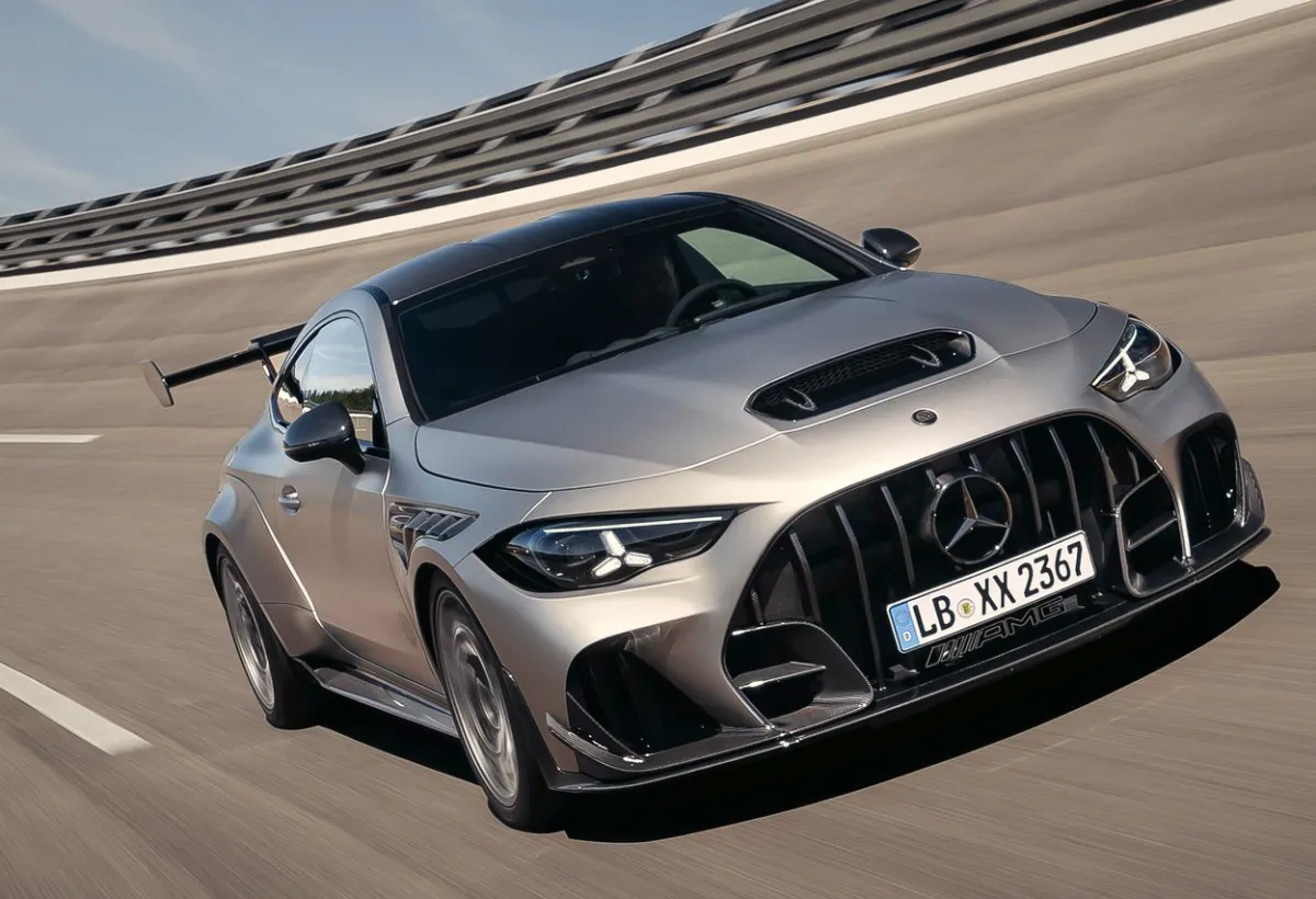 Mercedes-AMG CLE 646: 646 CP, 30 unități, tracțiune spate