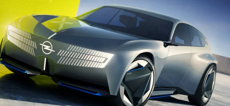 Opel STX Concept: Break-ul electric de 200 km/h care va schimba totul?
