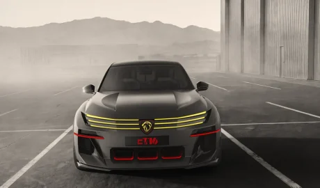 Peugeot E-T16 Concept: 3 motoare, 816 CP, 0-100 km/h în 2,5 secunde