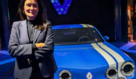 Renault: 47% din înmatriculări sunt electrificate, mai mult decât media pieței