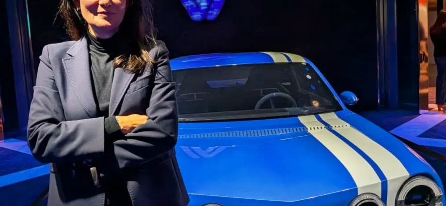 Renault: 47% din înmatriculări sunt electrificate, mai mult decât media pieței